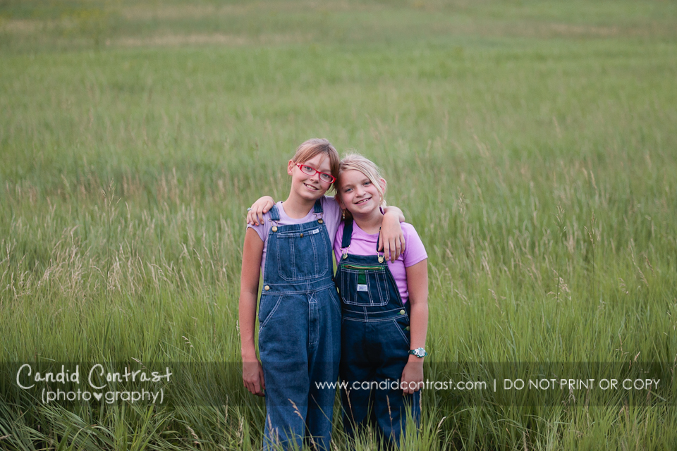 farm themed family photos, Bellevue Dubuque IA family photographer, Candid Contrast Photography, Galena IL family photographer