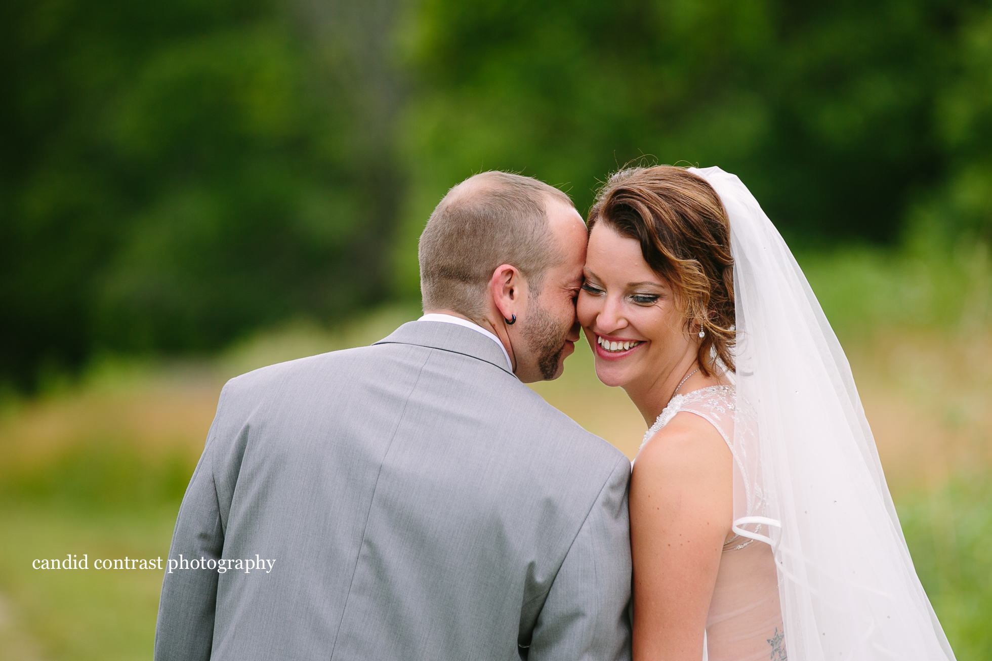 bellevue iowa outdoor wedding photography, candid contrast photography