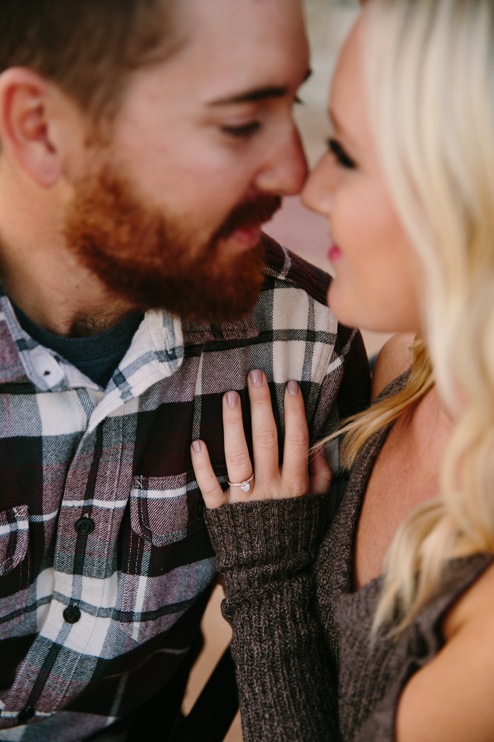 engagement photos by catherine furlin photography at stone cliff winery