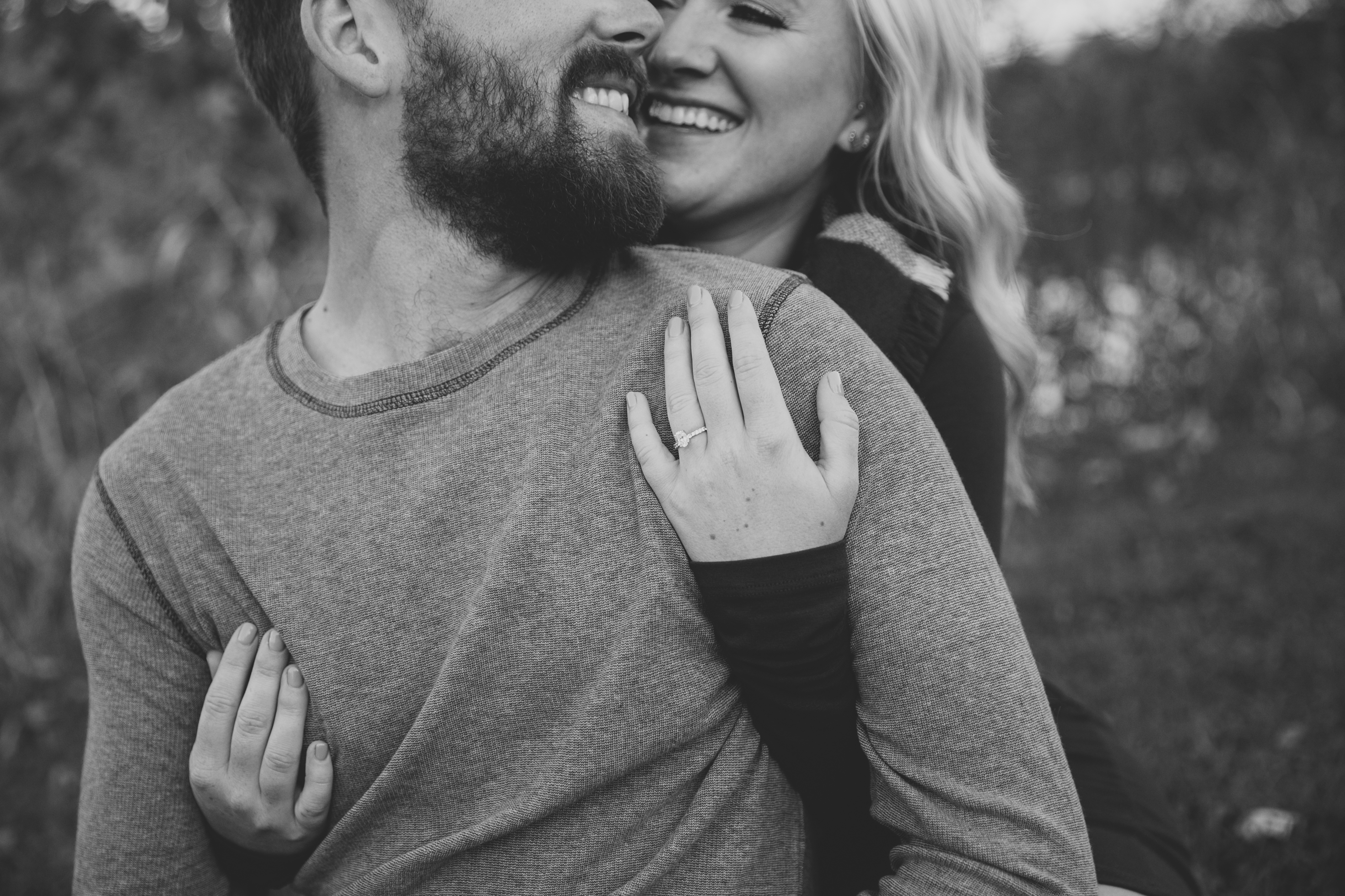 engagement photos by catherine furlin photography at heritage pond dubuque