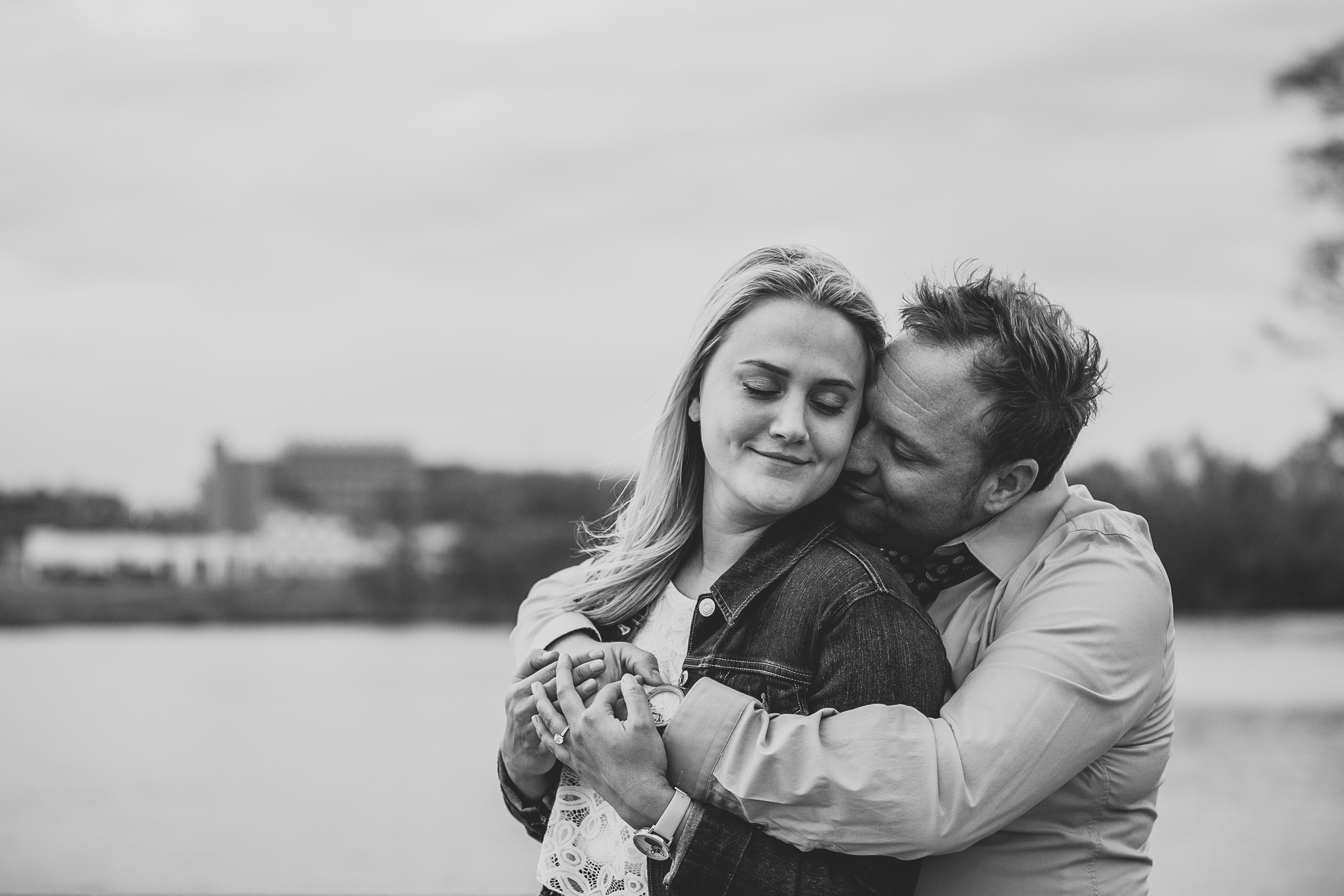 outdoor iowa city engagement session by catherine furlin photography