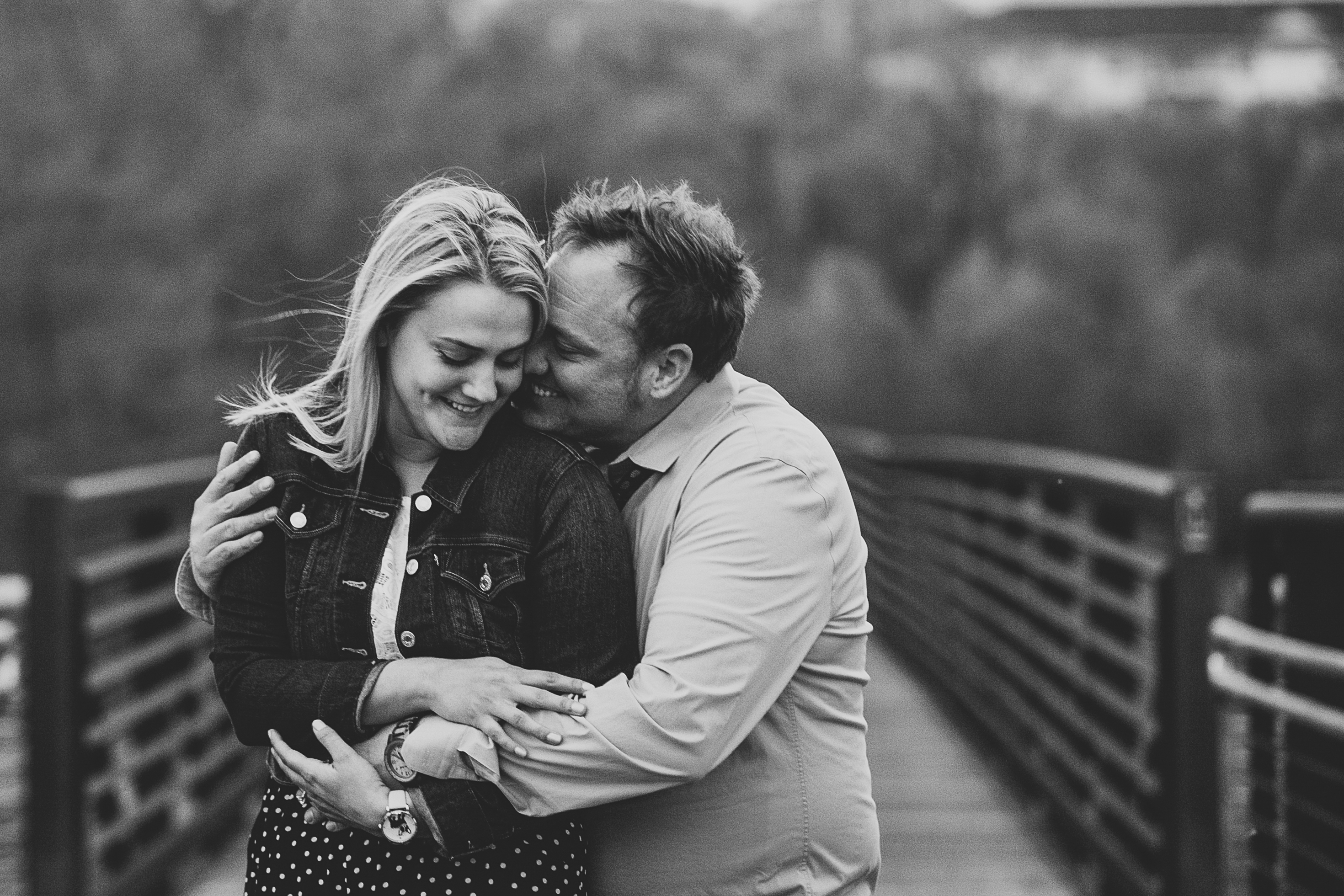 outdoor iowa city engagement session by catherine furlin photography
